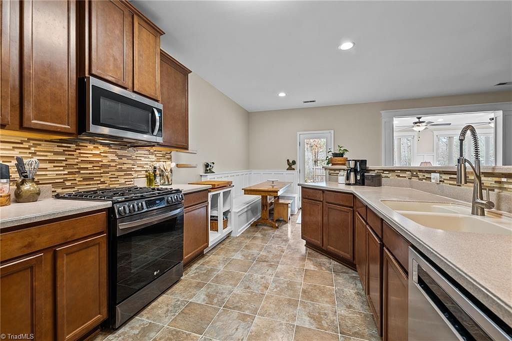 4089 Collonade Ct Haw River, NC 27258  | Single Family