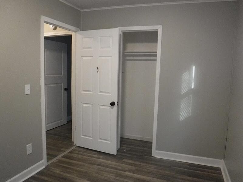 209 Wallace Ave Kalamazoo, MI 49048  | Single Family