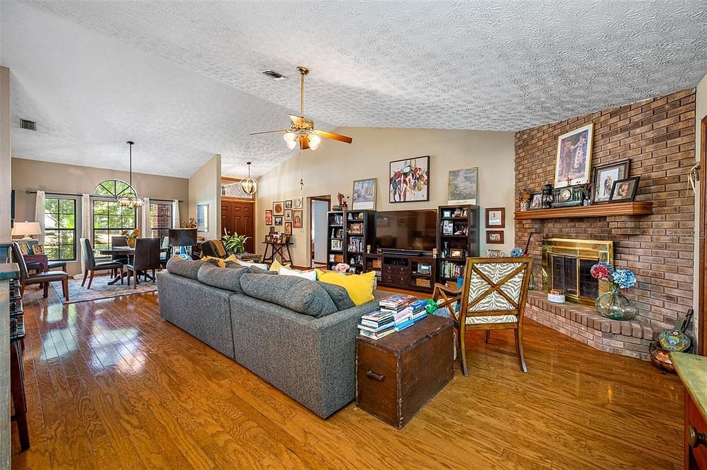 9206 65th Ave E Bradenton, FL 34202  | Single Family