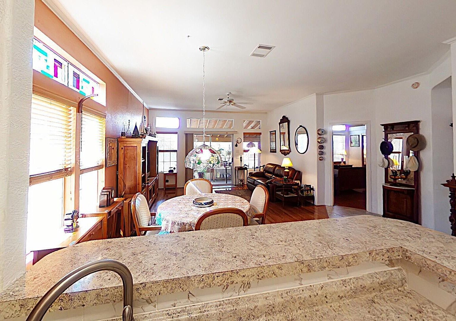 542 W Riverdale Ct Green Valley, AZ 85614  | Single Family