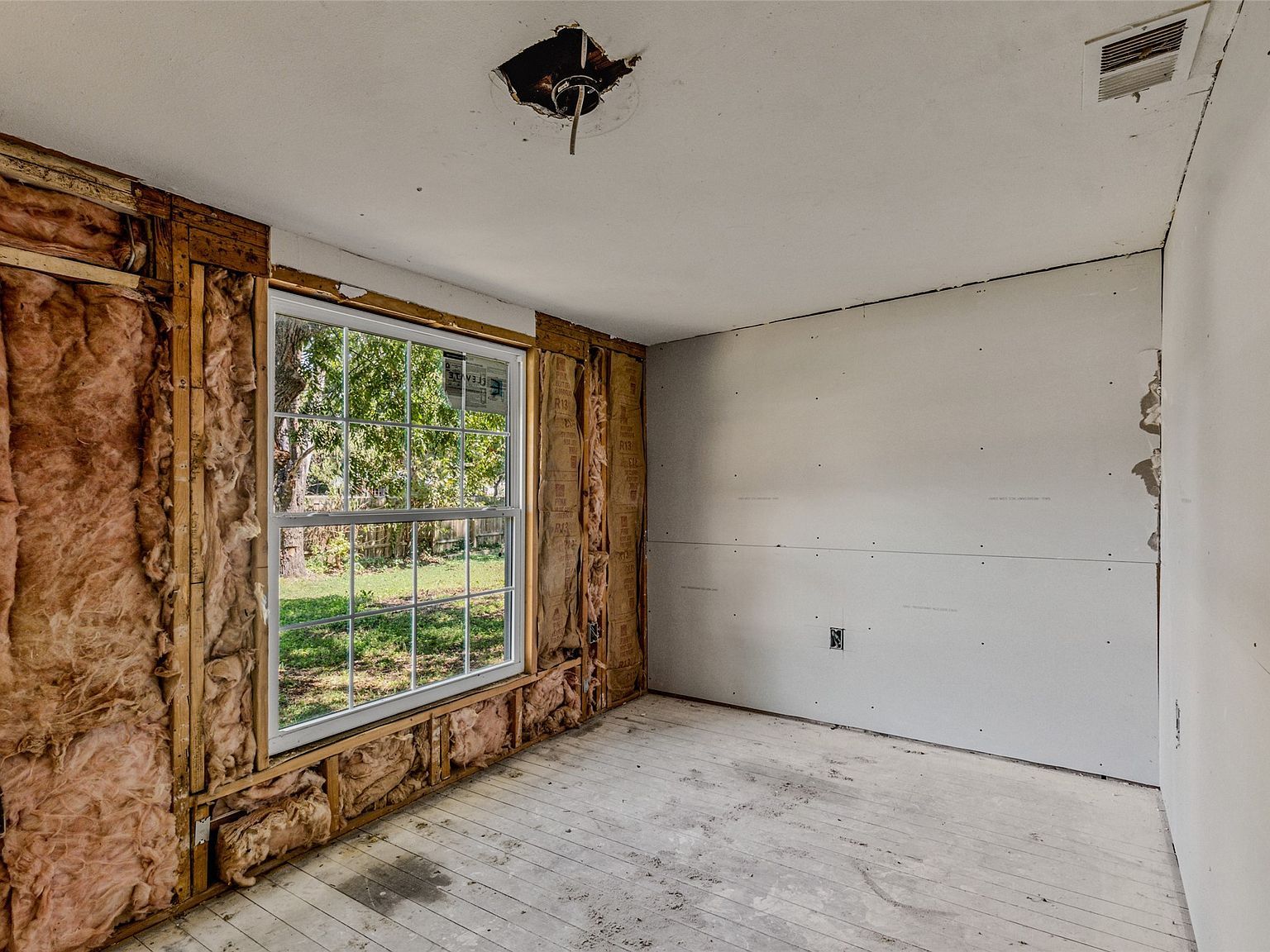 902 N Frances St Terrell, TX 75160 | Single Family