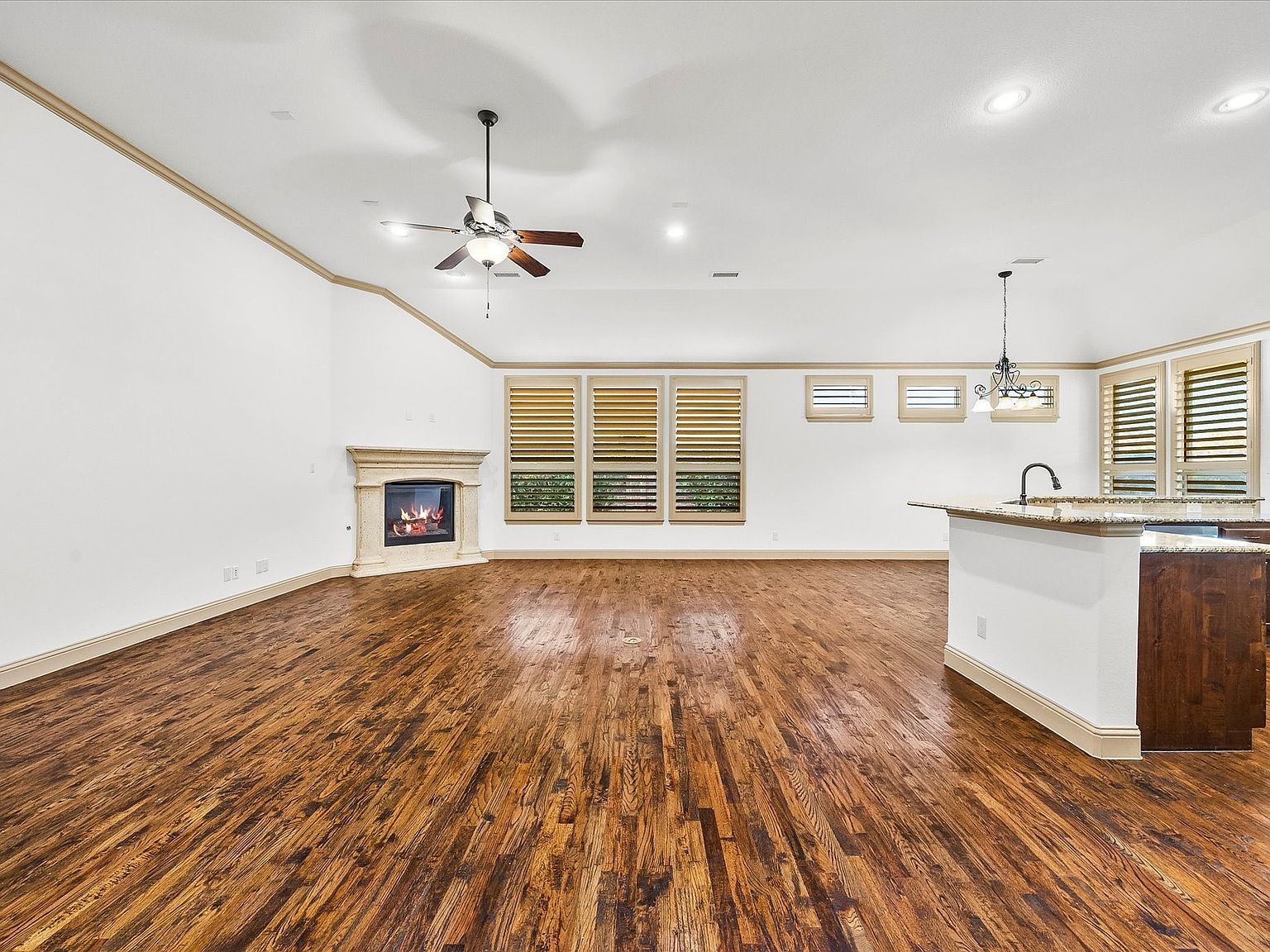 6814 Springwood Ln Garland, TX 75044 | Single Family