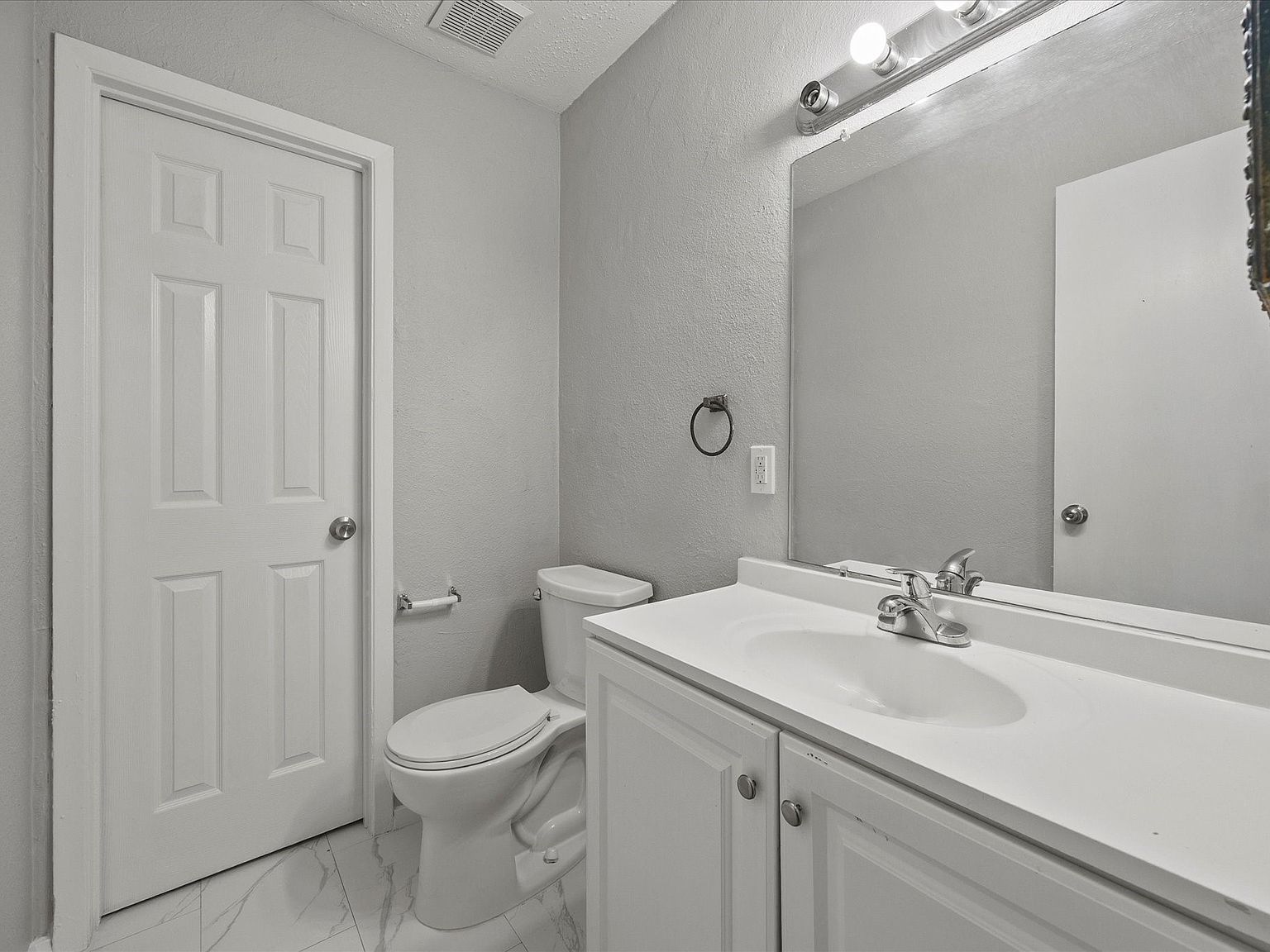 3022 Eastpark Dr Garland, TX 75044 | New build