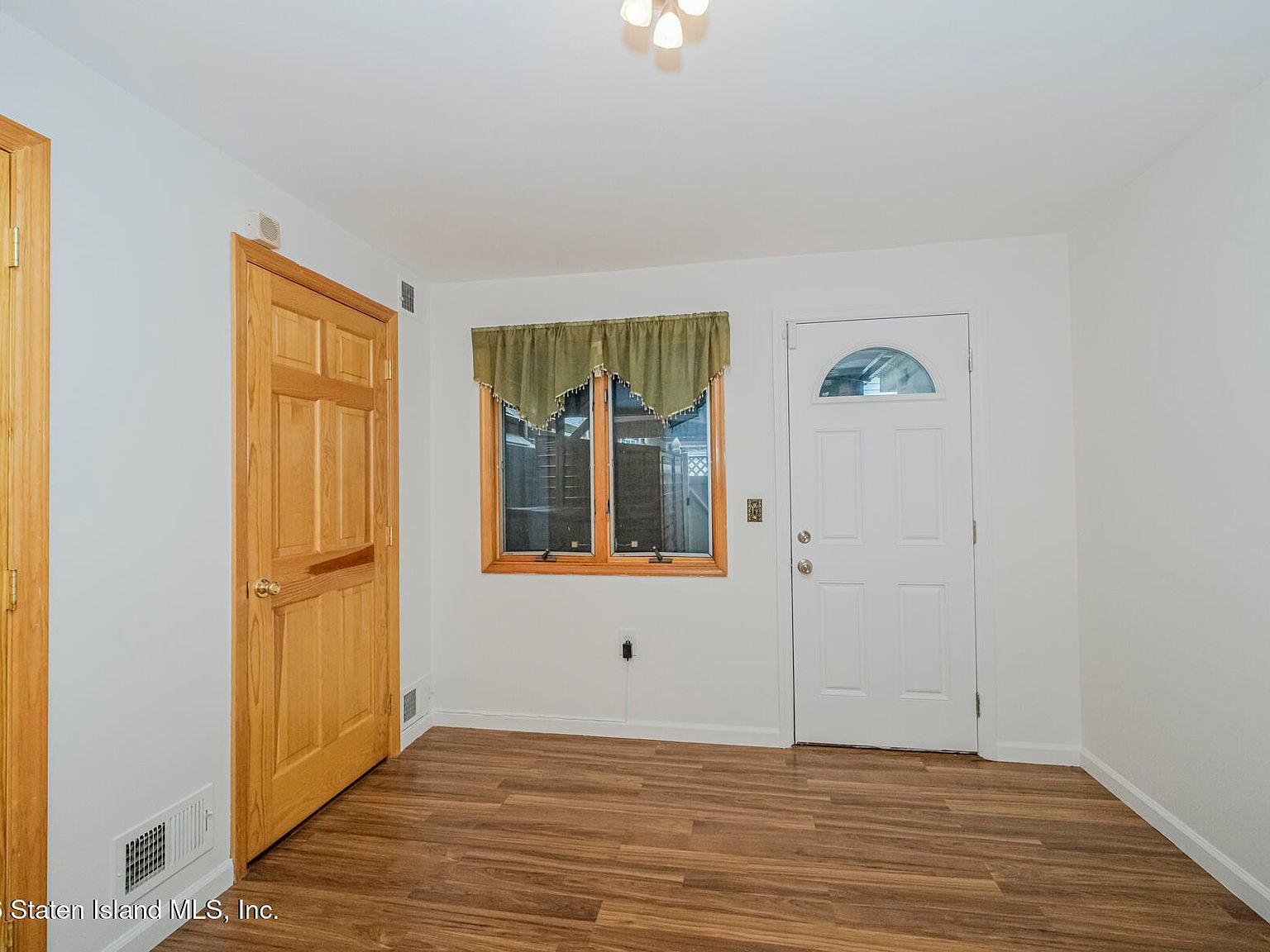 107 Hempstead Ave Staten Island, NY 10306  | New build