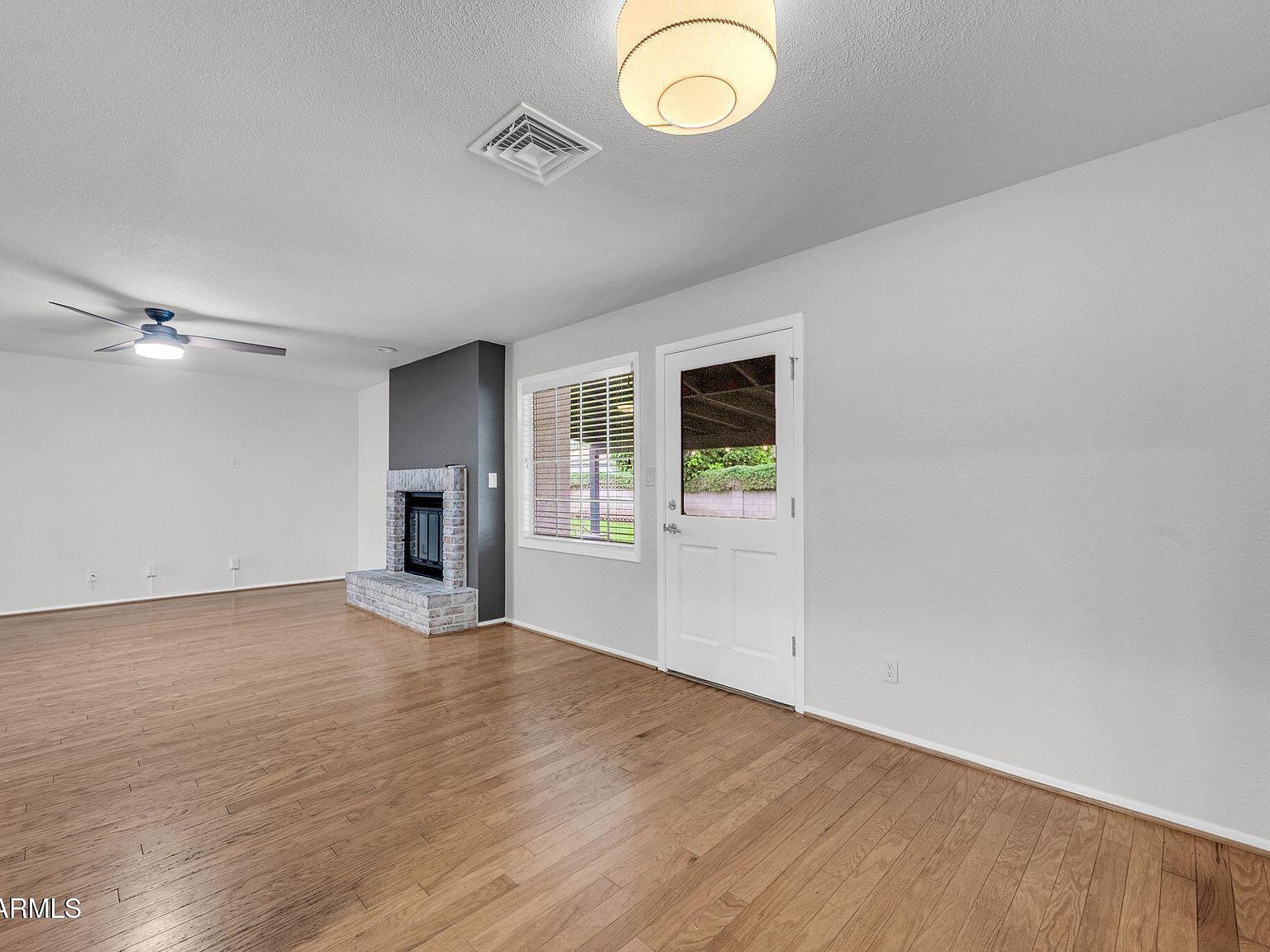 8631 E Plaza Ave Scottsdale, AZ 85250  | Single Family