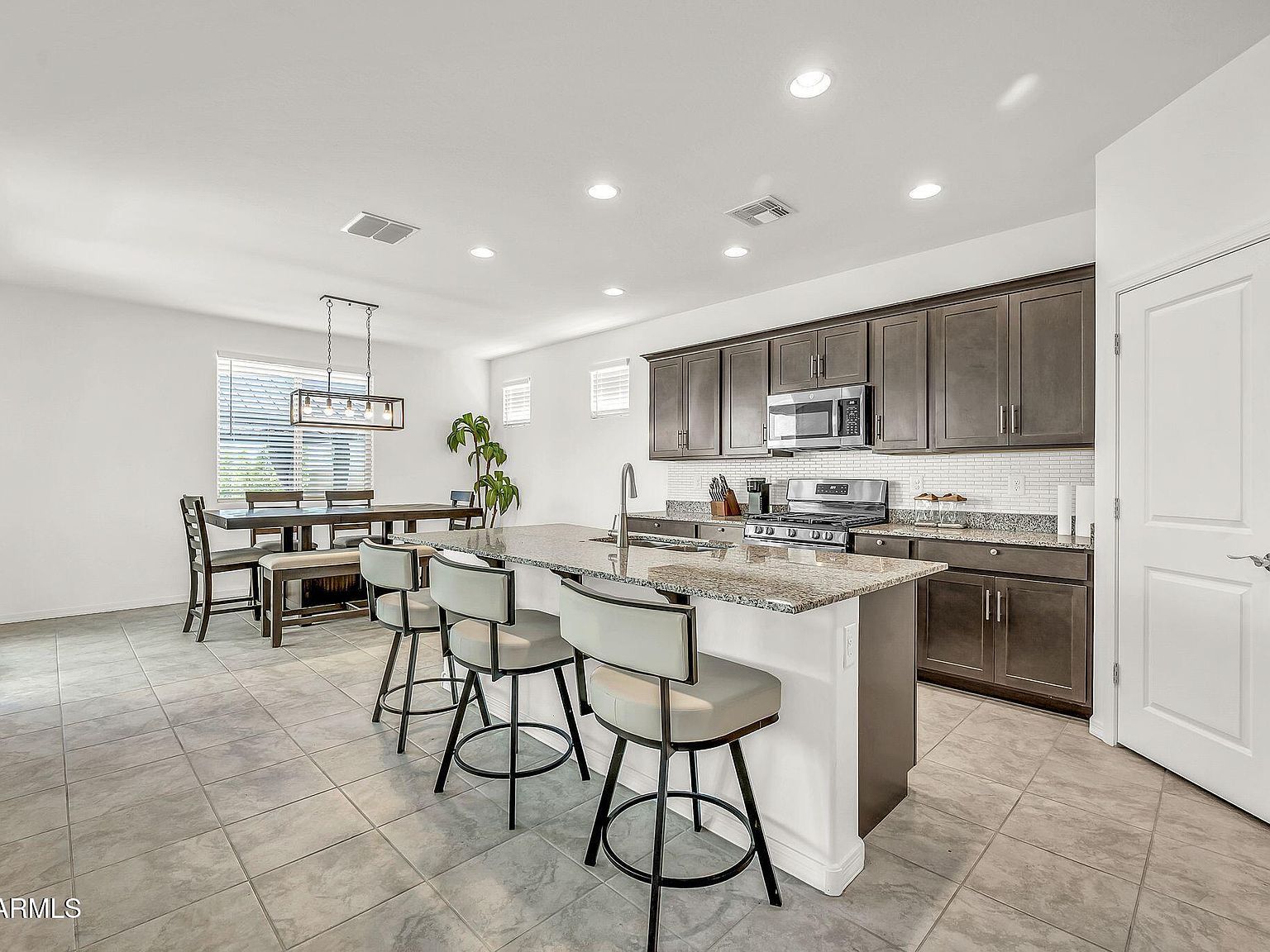 9009 W Orange Dr Glendale, AZ 85305  | Single Family