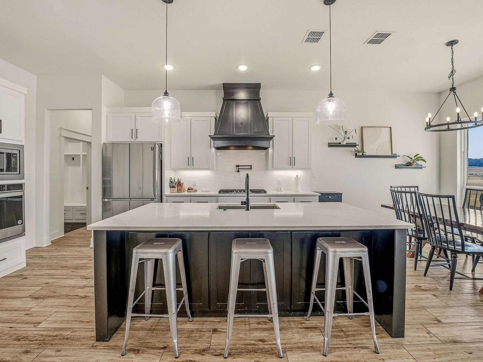 435 Creekside Ct Weatherford, TX 76087  | Single Family