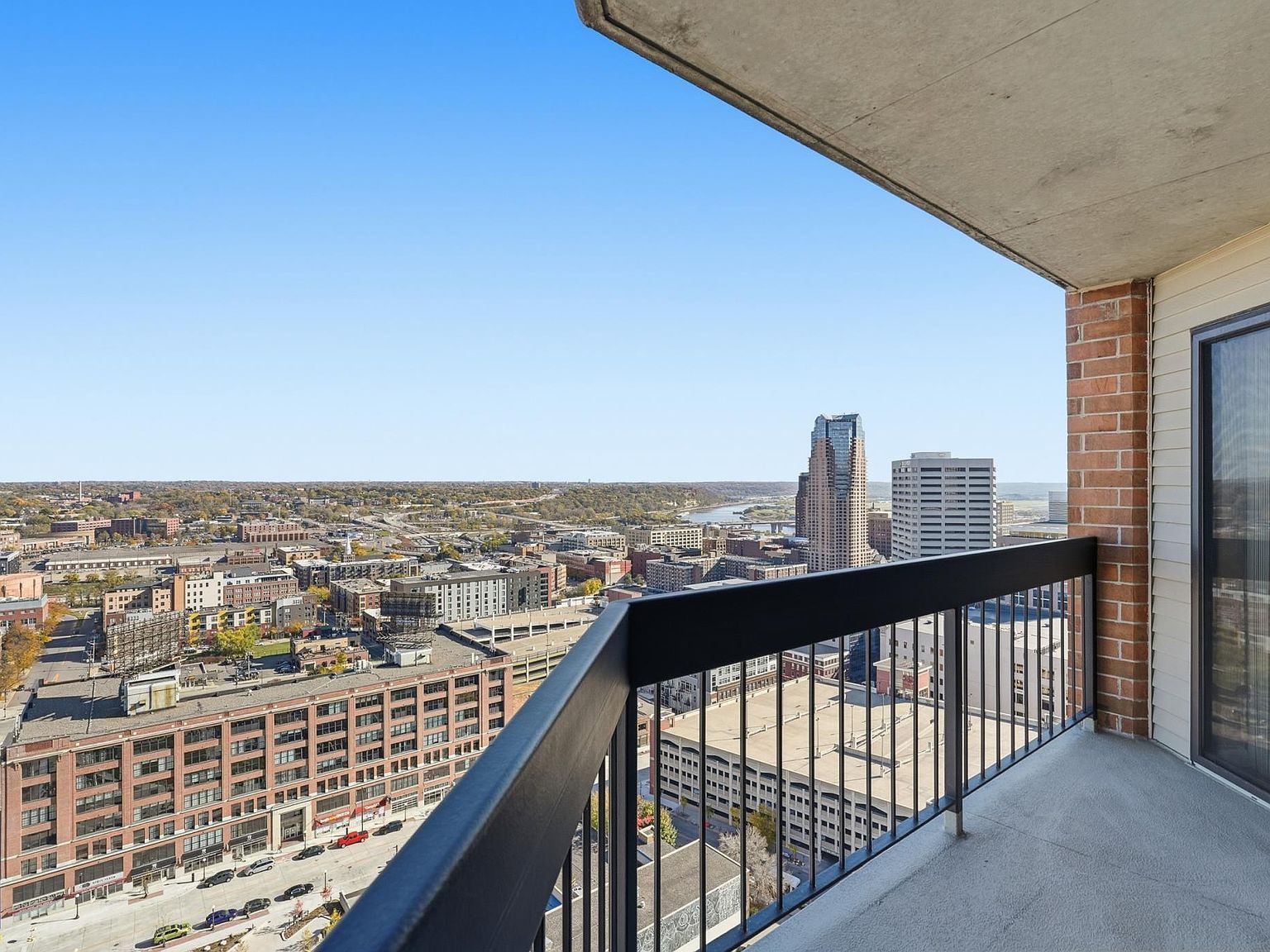 78 10th St E UNIT 2807 Saint Paul, MN 55101  | Condominium