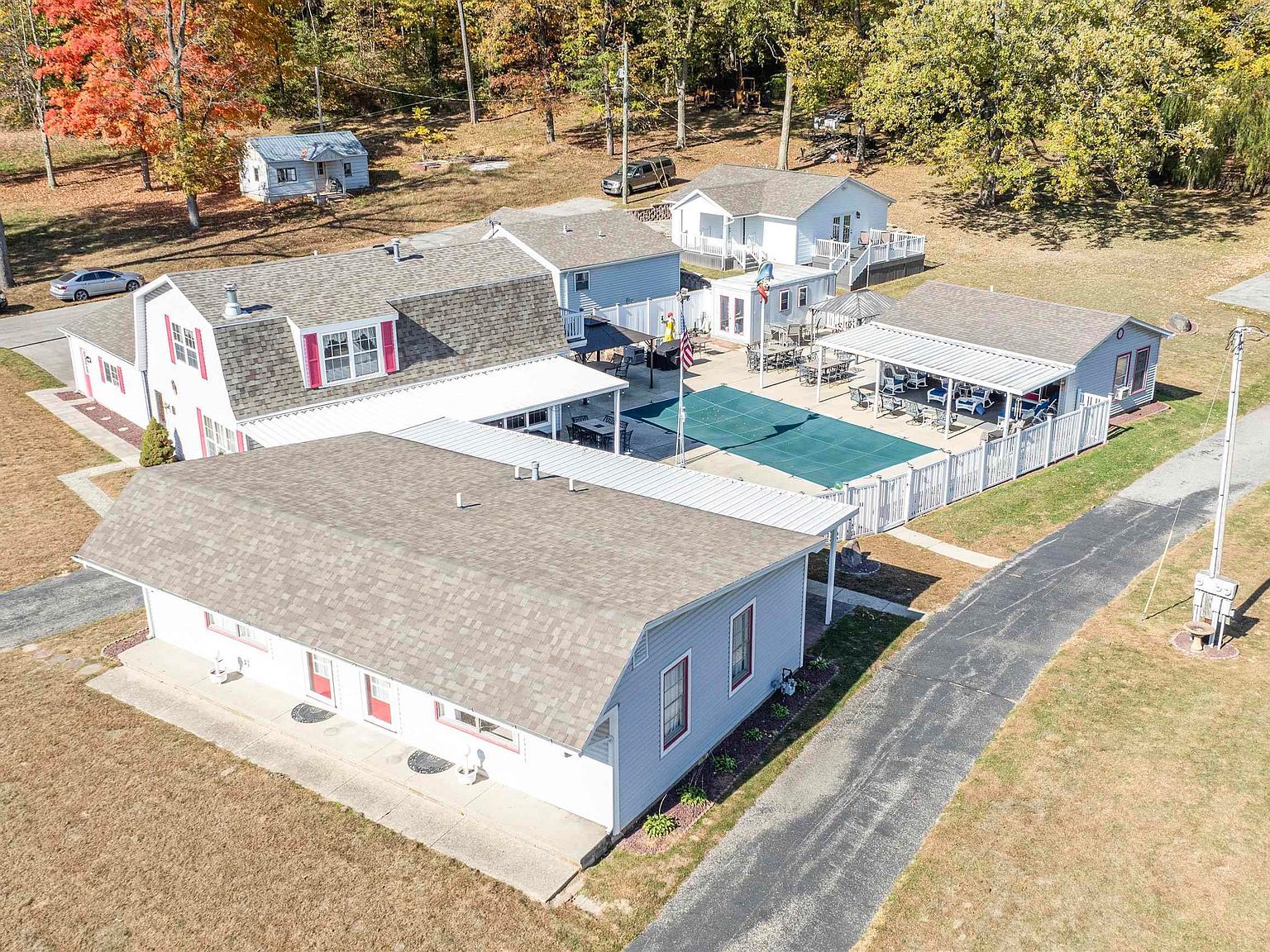 5785 E Golden Hills Dr Monticello, IN 47960  | Single Family