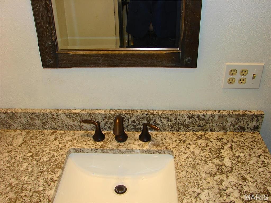 715 W Broadway St Steeleville, IL 62288 | Multi Family