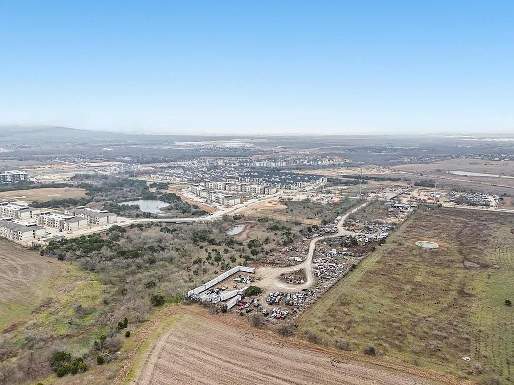 4843 E Yager Ln Manor, TX 78653 | Land/Lot