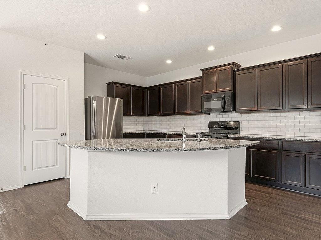 128 Dylan Dr San Marcos, TX 78666  | Single Family