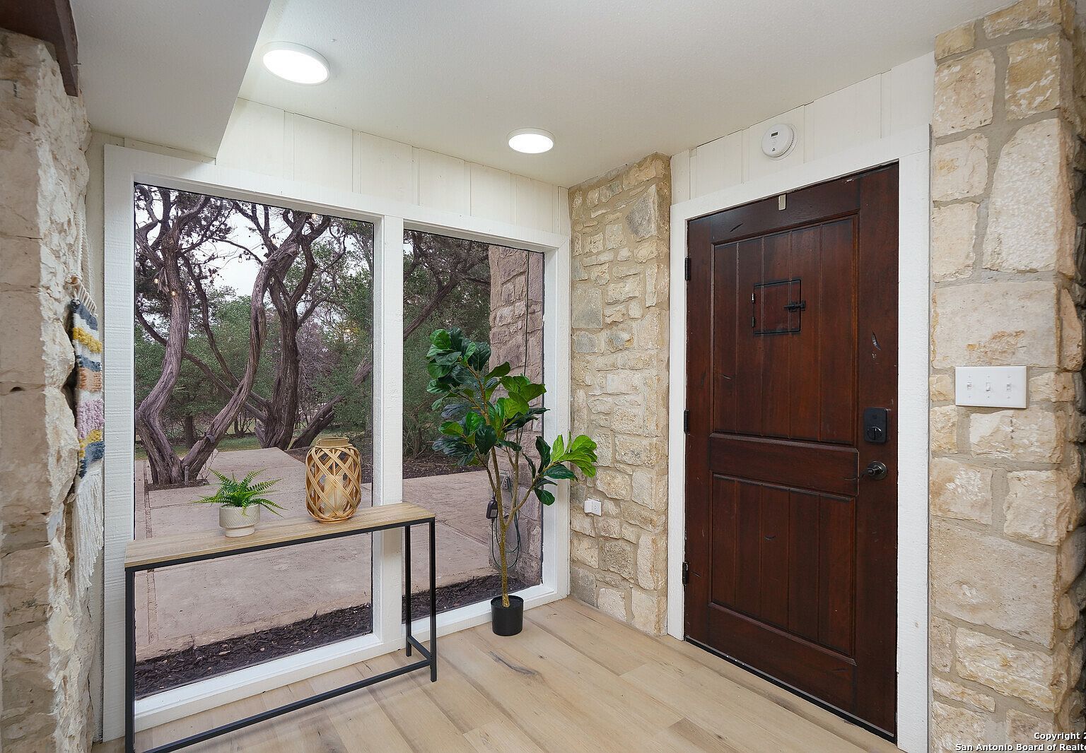 550 County Road 262 Mico, TX 78056  | Single Family