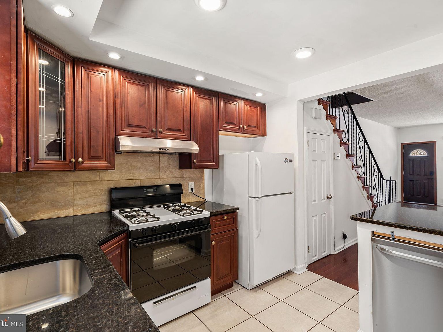 2225 S Hicks St Philadelphia, PA 19145  | New build