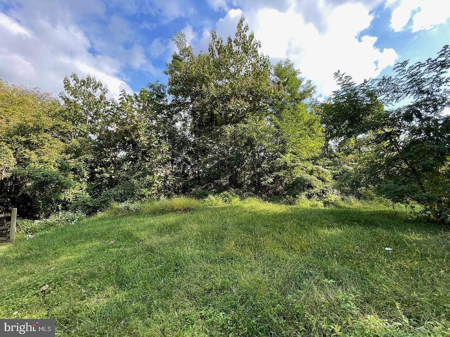 401 N Sycamore Ave Clifton Heights, PA 19018  | Land/Lot