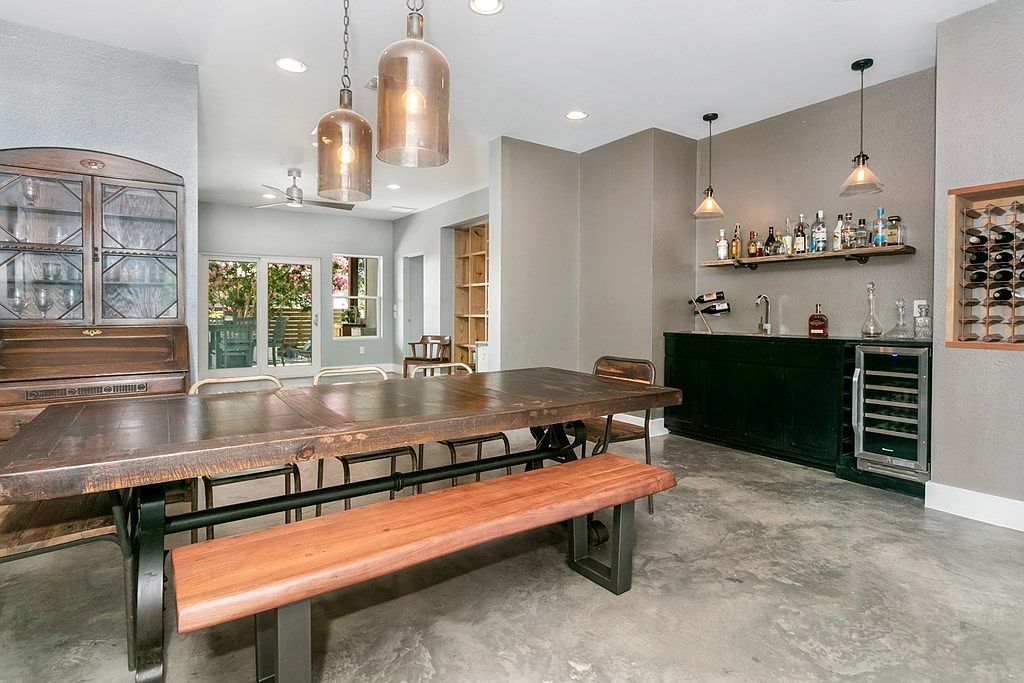 209 N Elk St Fredericksburg, TX 78624  | Single Family