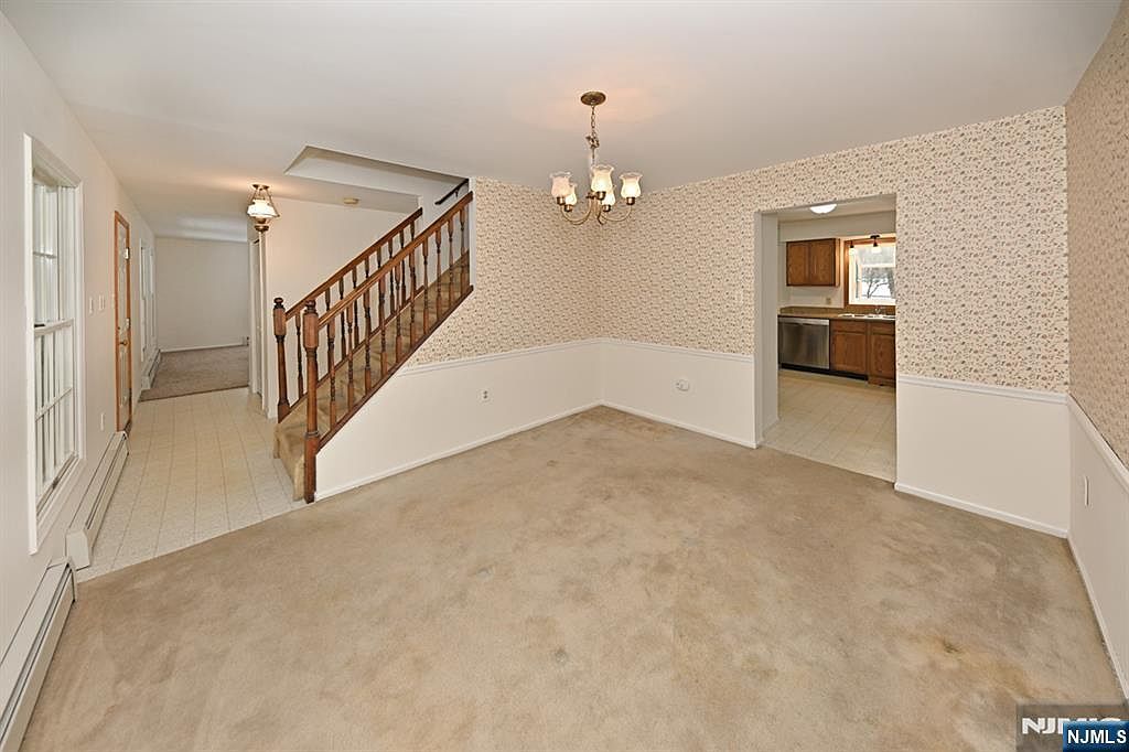 468 Old Tappan Rd Old Tappan, NJ 07675 | Single Family