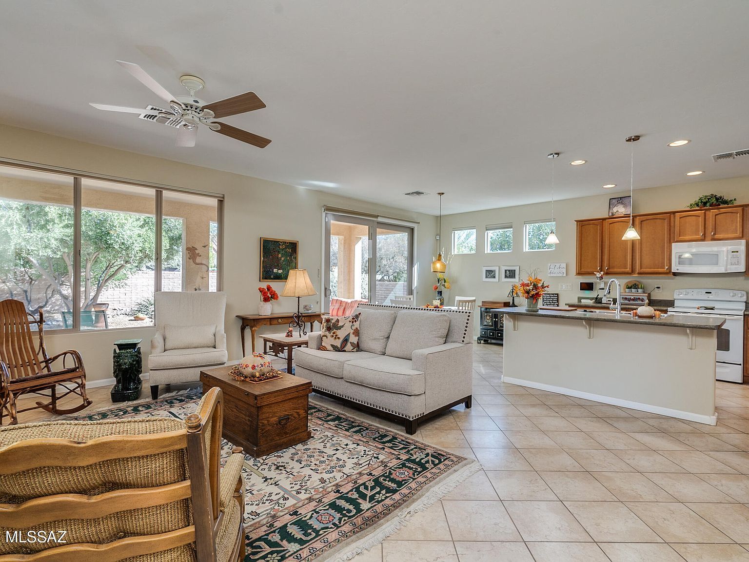 732 N Moana Dr Green Valley, AZ 85614 | Single Family