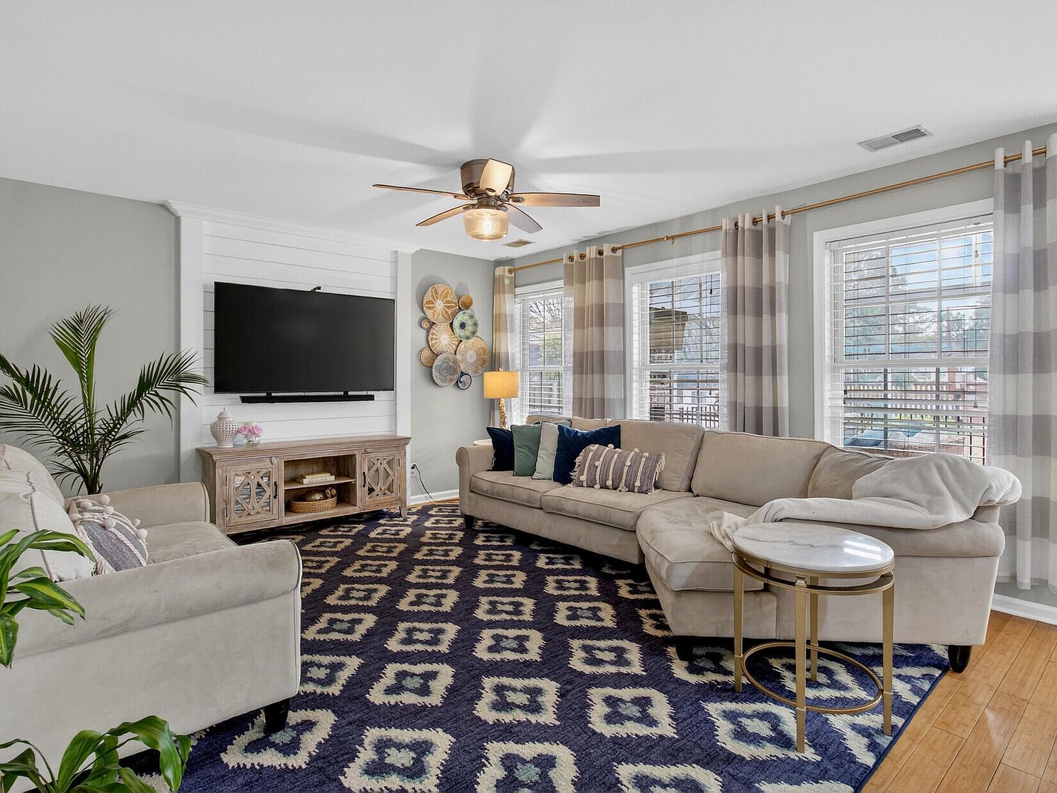 1425 Water Edge Dr Charleston, SC 29492 | Single Family