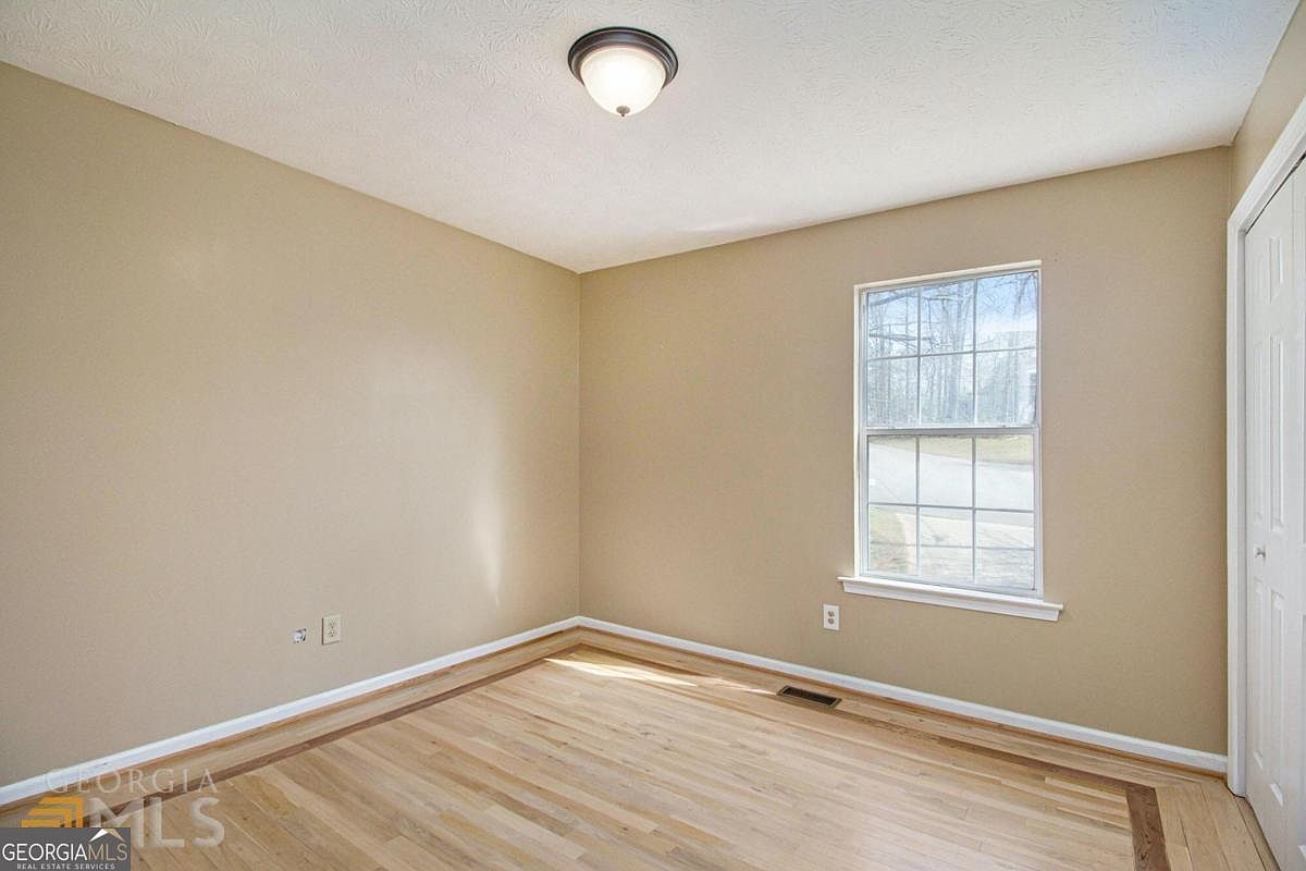 48 Glenhaven Ct Douglasville, GA 30134  | Single Family