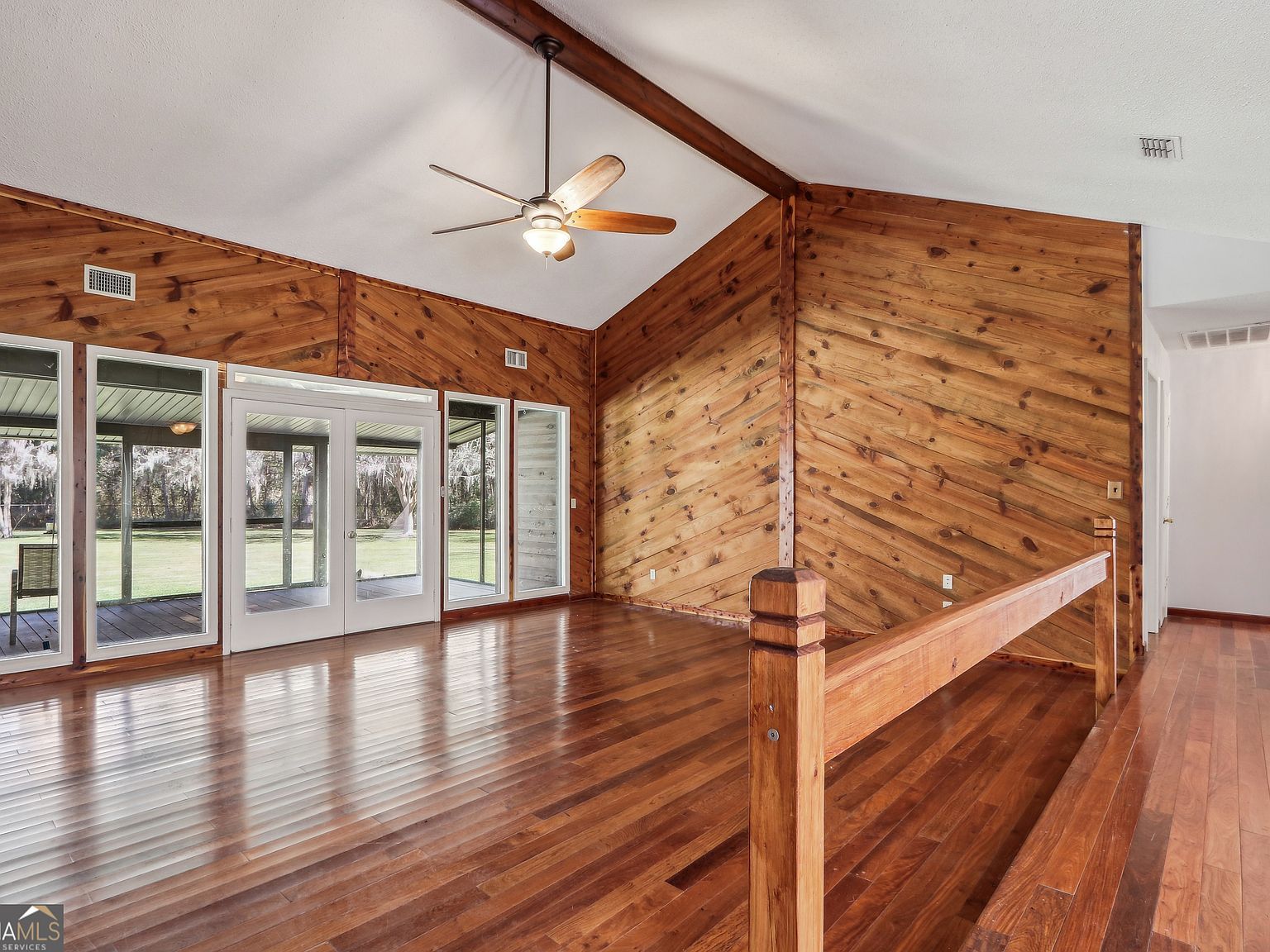 325 White Oak Pl Woodbine, GA 31569 | Single Family