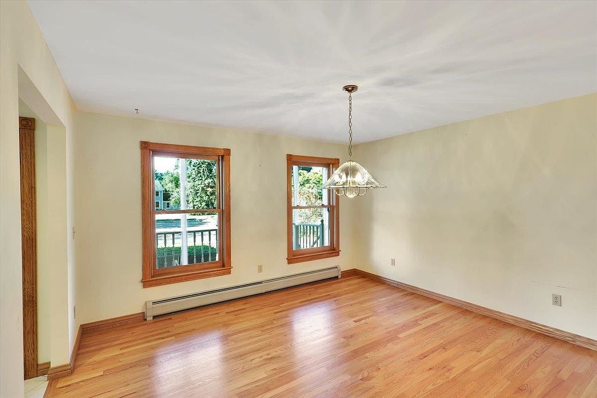 118 Stirling Pl Burlington, VT 05408 | Single Family