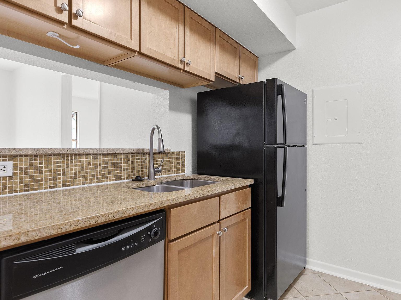 3204 Menchaca Rd #710 Austin, TX 78704  | Condominium