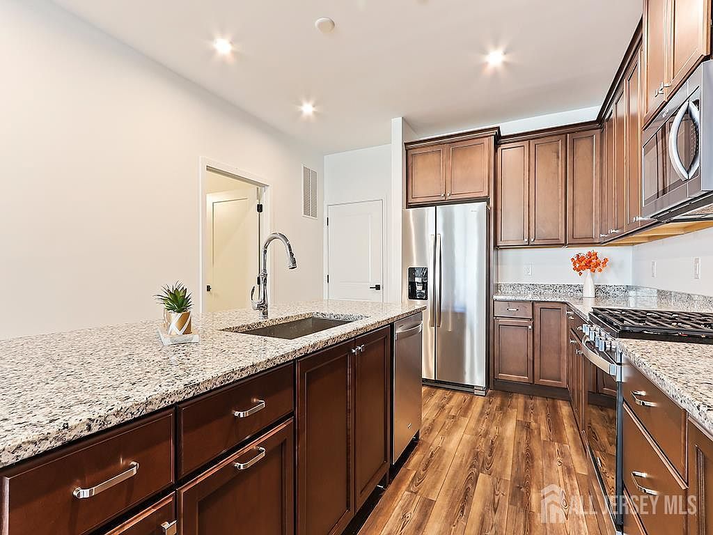 6105 Vivaldi Rd Princeton, NJ 08540  | Condominium