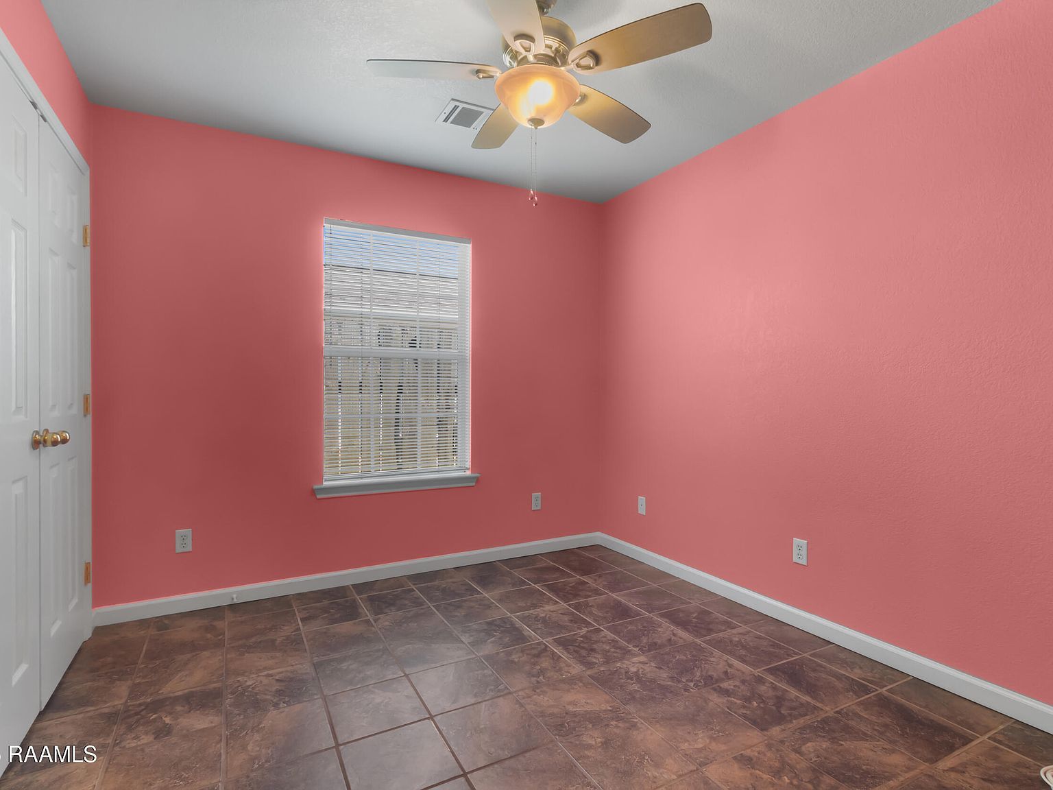 132 E Gilman Rd Lafayette, LA 70501 | Single Family