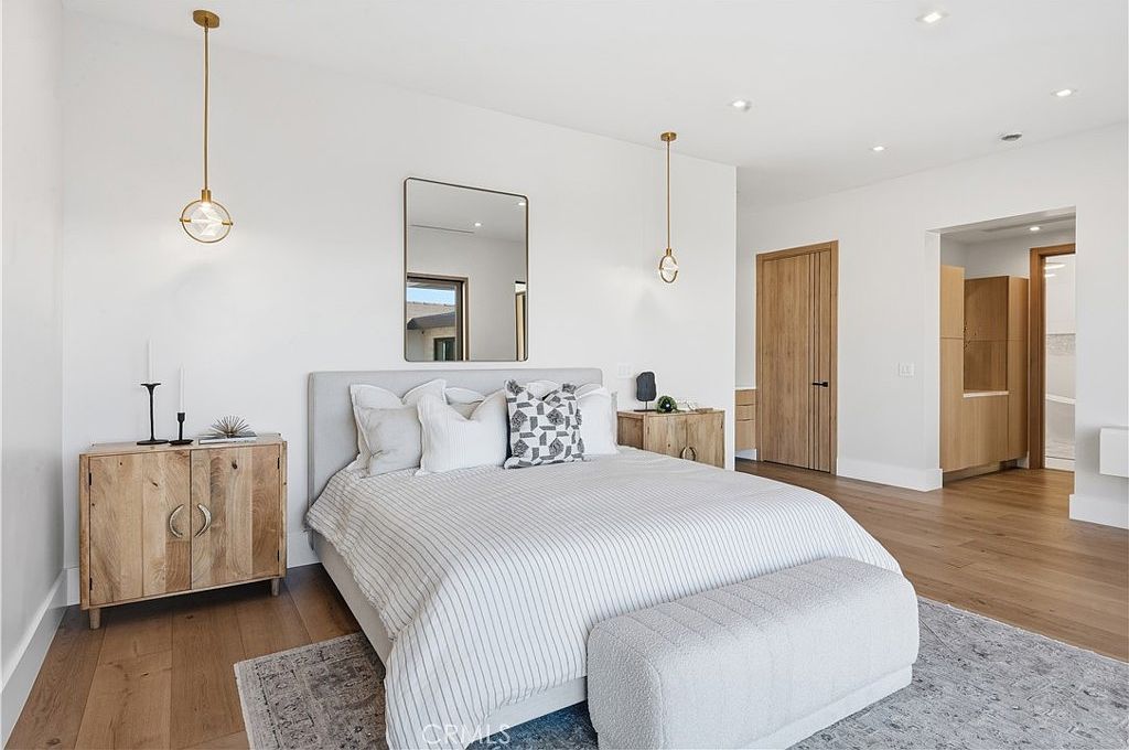 728 Via Somonte Palos Verdes Estates, CA 90274  | Single Family