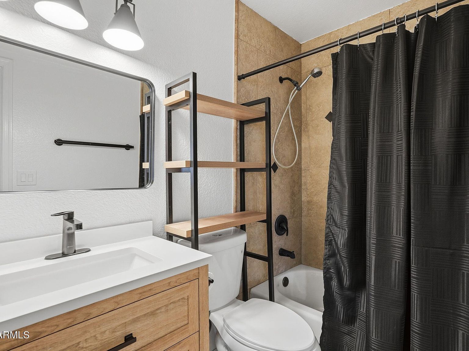 6314 W Lawrence Ln Glendale, AZ 85302 | Single Family