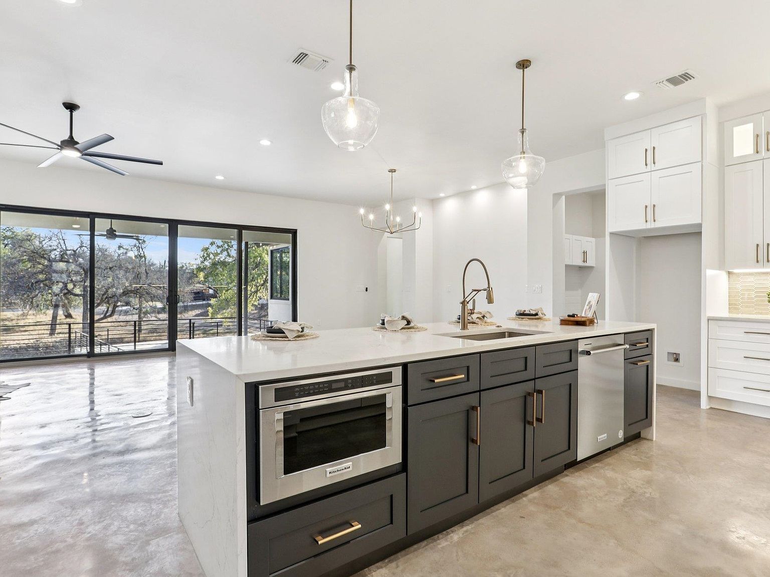 300 Deer Dr Llano, TX 78643  | Single Family