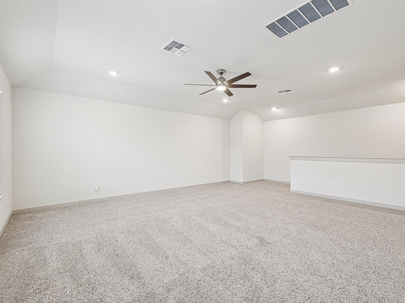 211 Big Sandy Creek Dr Hutto, TX 78634  | Single Family