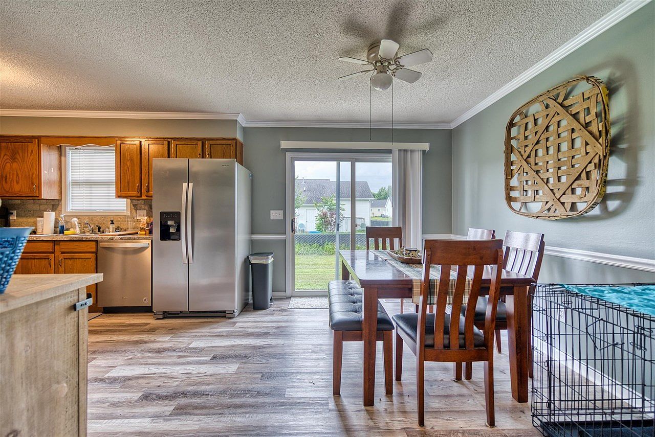 1208 Miller Pond Rd Franklin, KY 42134  | Single Family