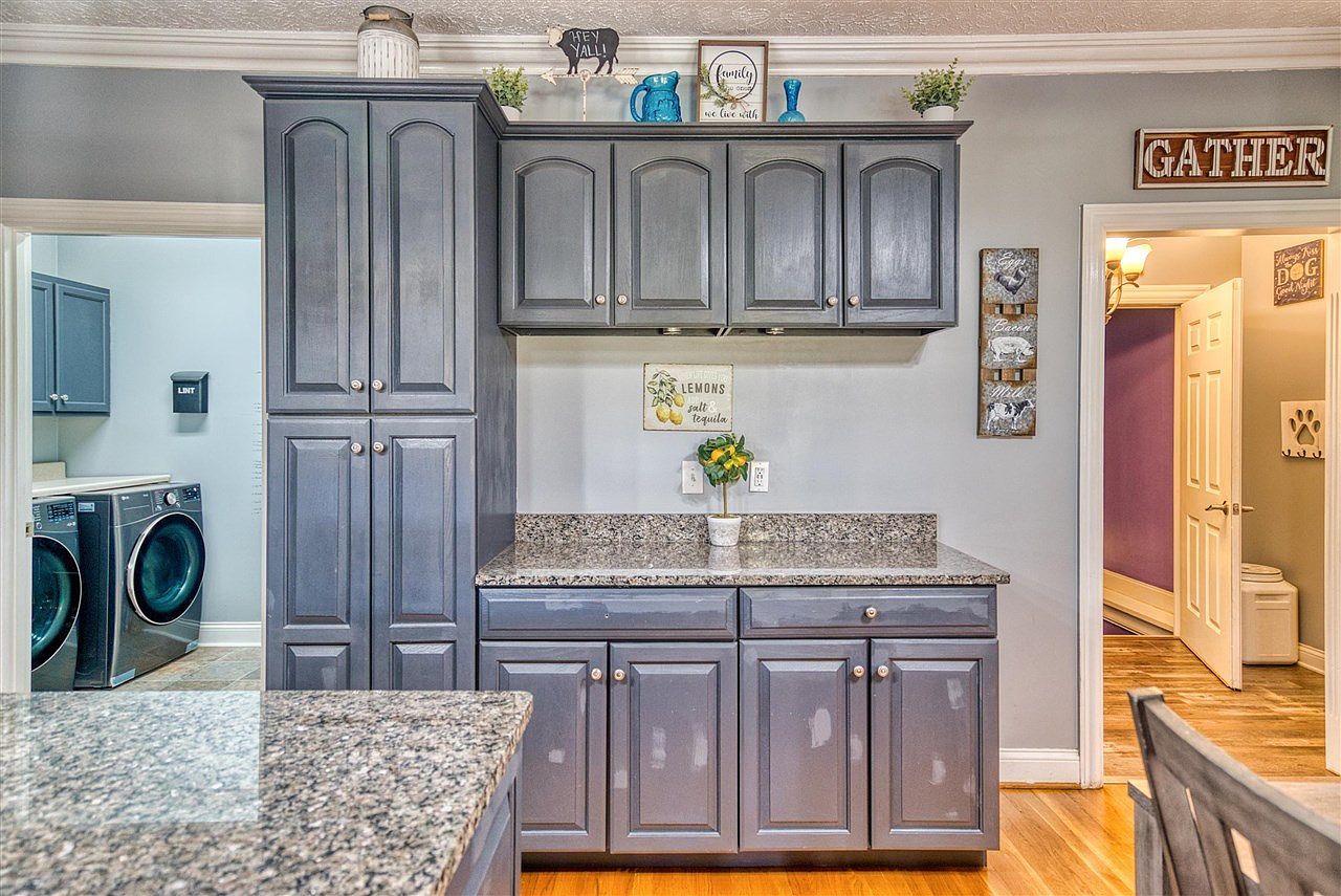 304 W 1st Ave Franklin, KY 42134  | Single Family