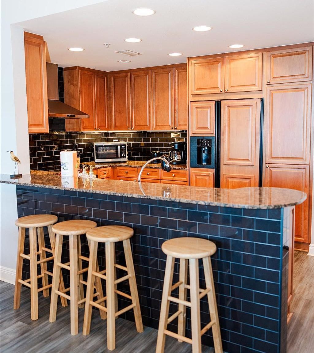 5 Portofino Dr SUITE 805 Pensacola Beach, FL 32561  | Condominium