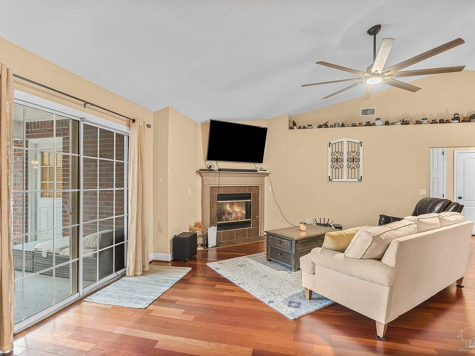 1089 Yellowstone Pass Cantonment, FL 32533  | Single Family