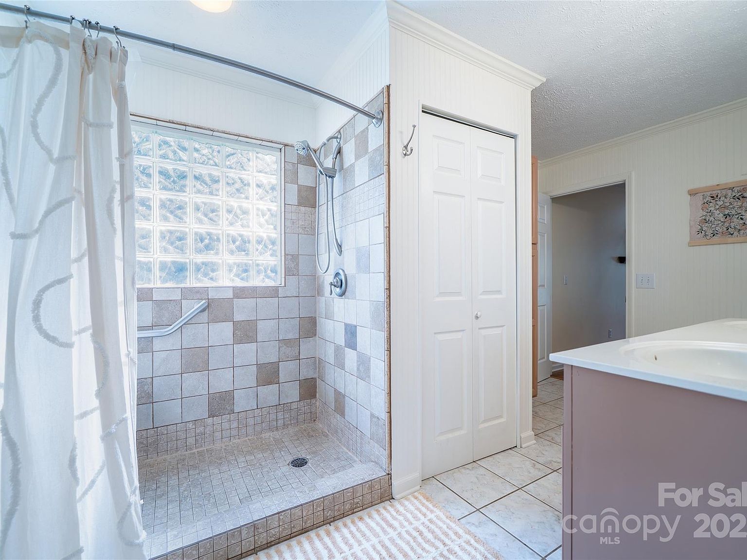 207 Emily Ln Leicester, NC 28748  | Single Family