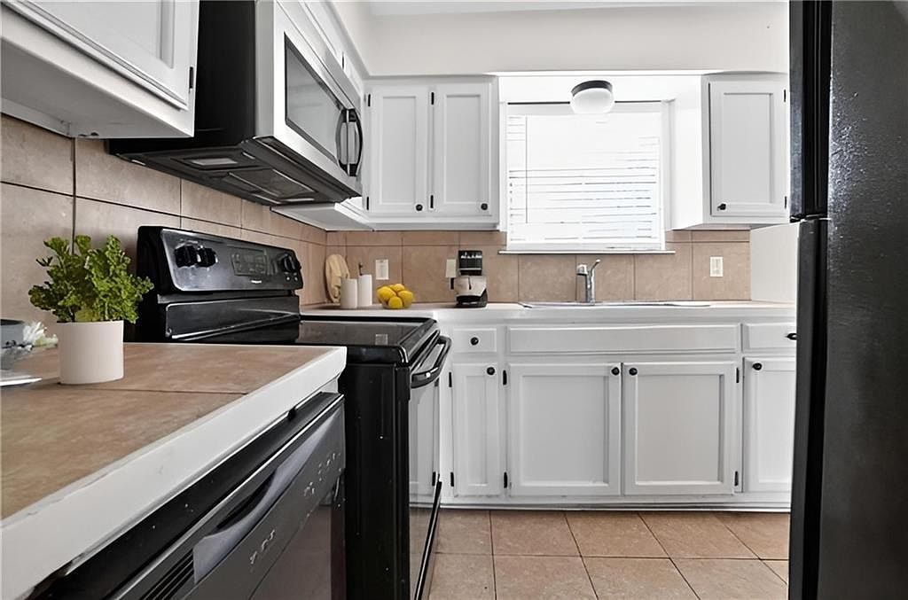 30641 Shannon Dr Denham Springs, LA 70726  | Single Family