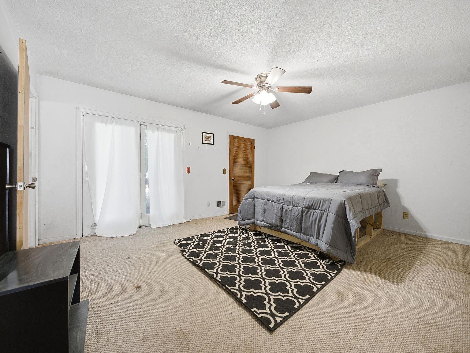 26 Bedford Ct Columbia, SC 29209  | Single Family