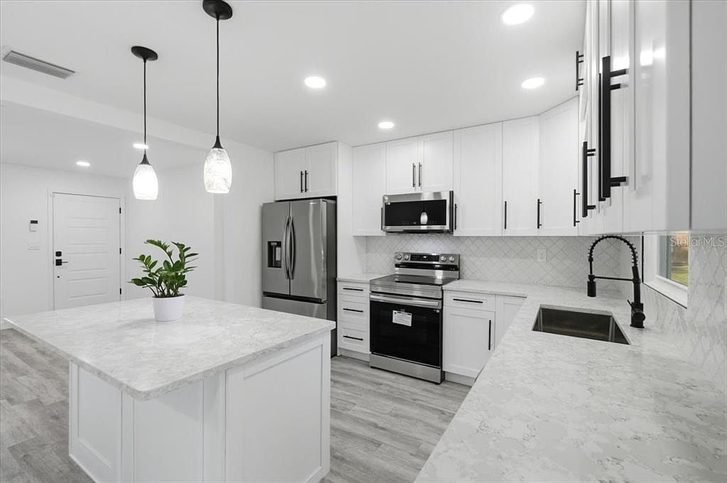 2415 Sutton Rd Lakeland, FL 33810 | Single Family