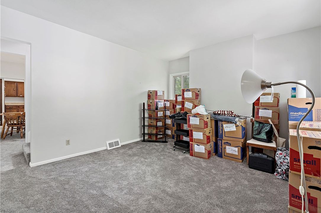 53 Fountain St Crafton, PA 15205 | Single Family