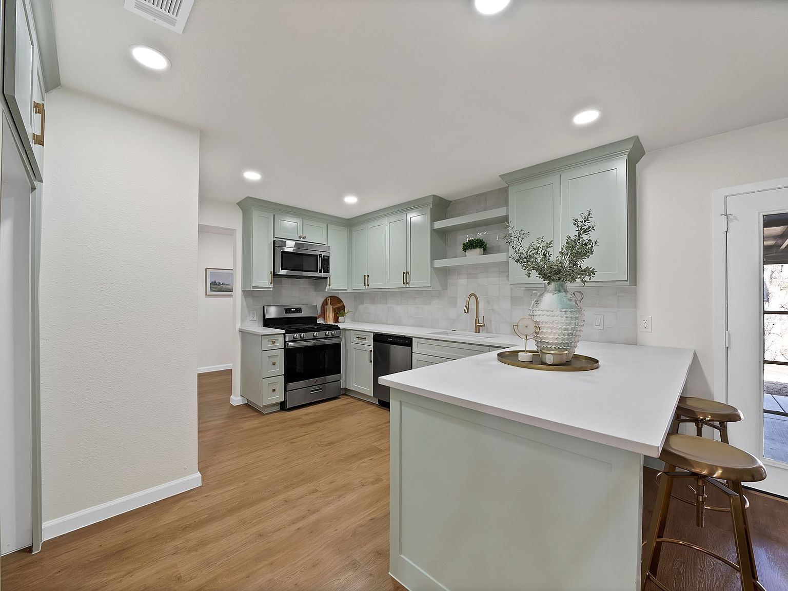 7805 Emerald Hills Way North Richland Hills, TX 76180  | Single Family