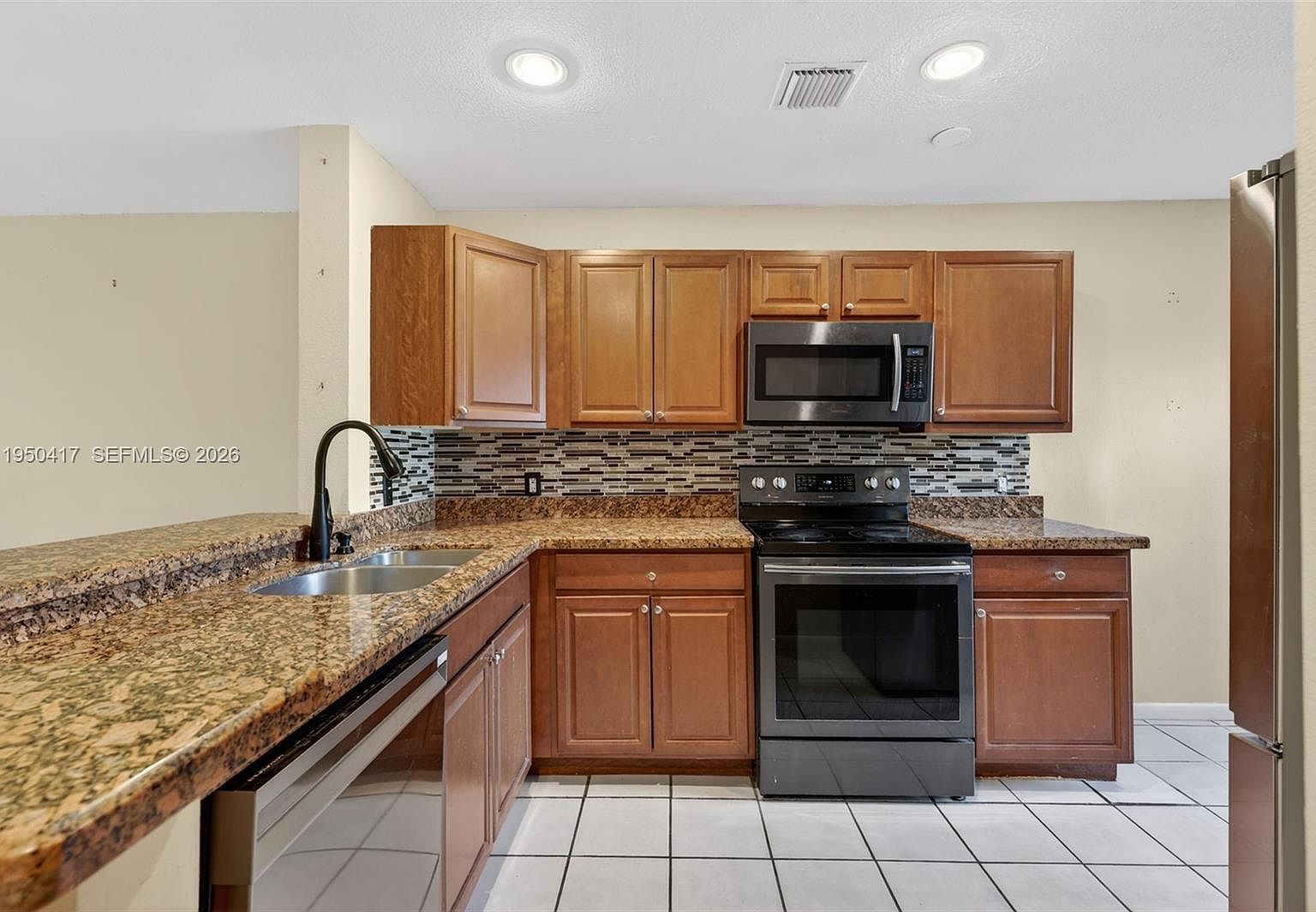 7033 Woodmont Way Tamarac, FL 33321  | New build