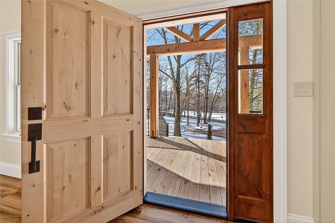 392 Stuber Rd New Brighton, PA 15066  | Single Family