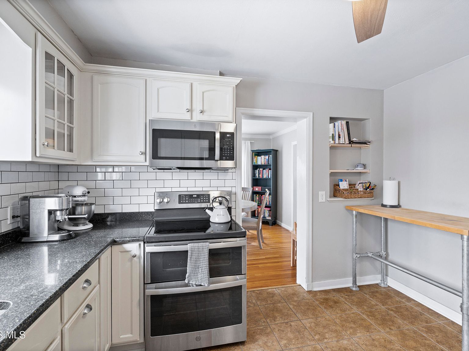 2804 Goddard Rd Toledo, OH 43606  | Single Family