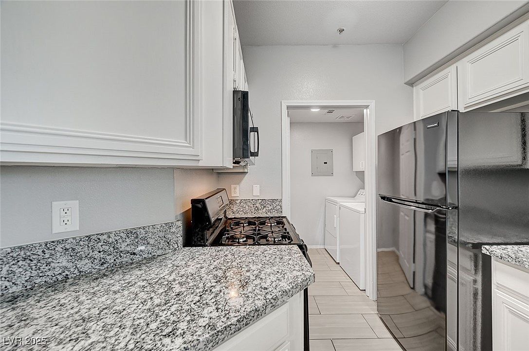 7189 S Durango Dr UNIT 208 Las Vegas, NV 89113  | Condominium