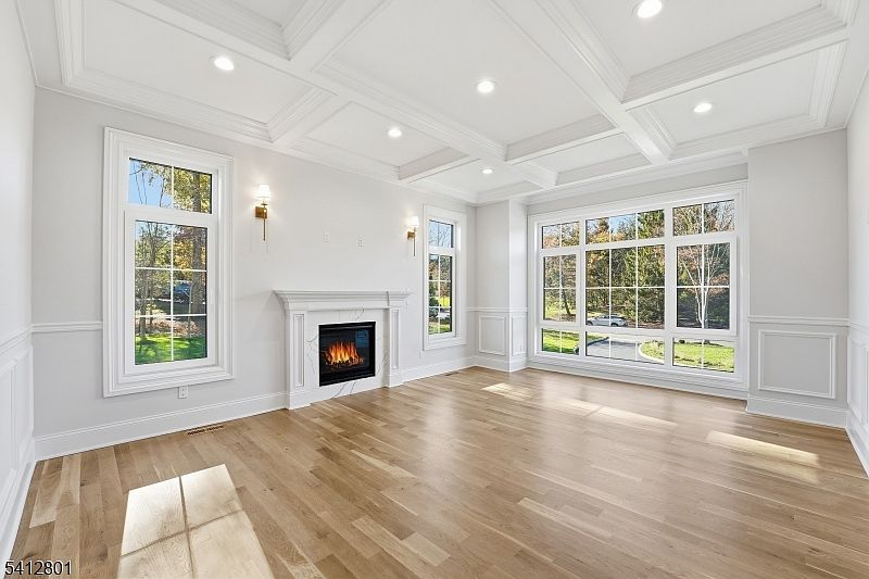 2 Heather Ln Scotch Plains Township, NJ 07076  | Single Family