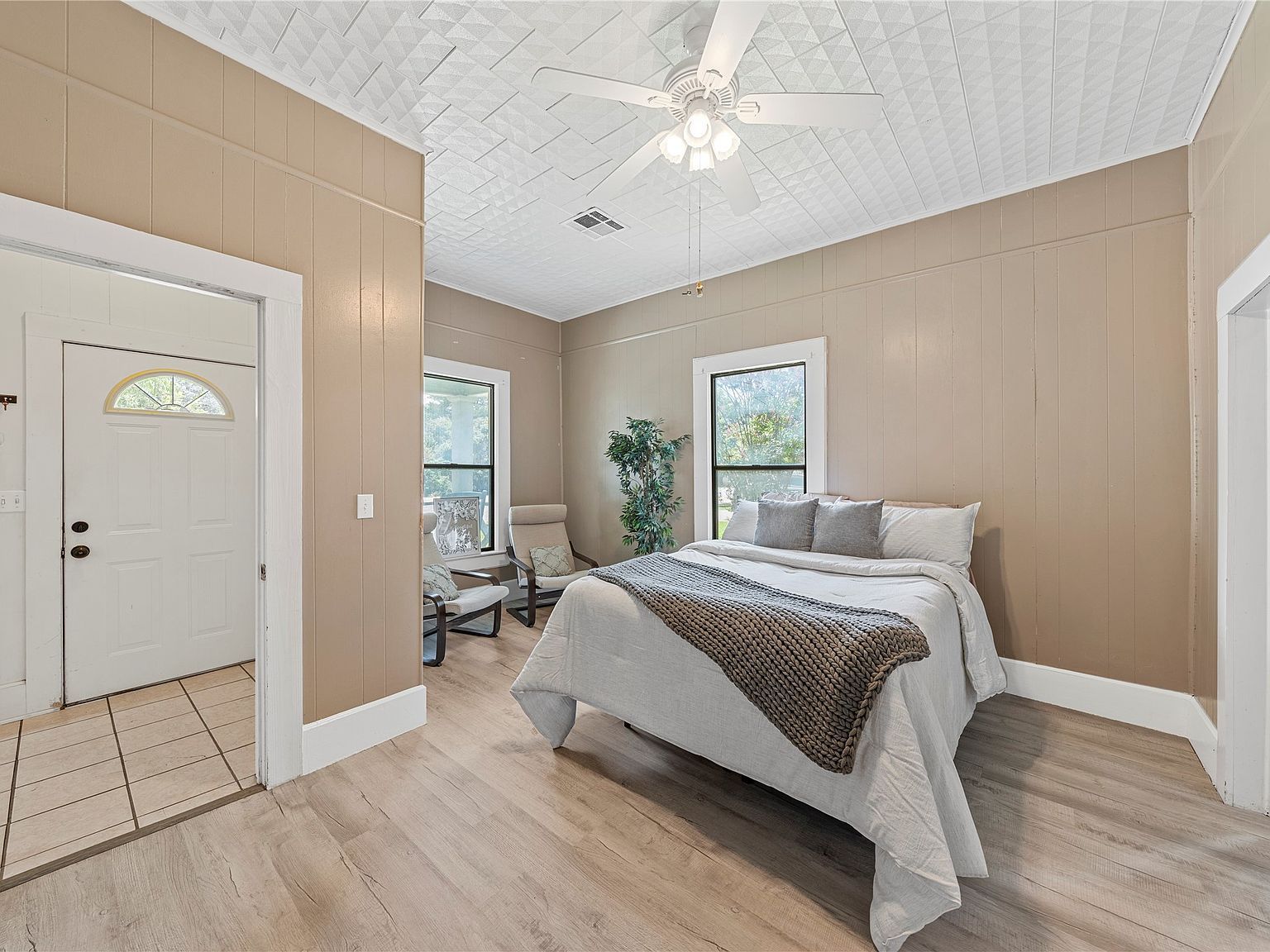 308 S Reagan St West, TX 76691  | Single Family