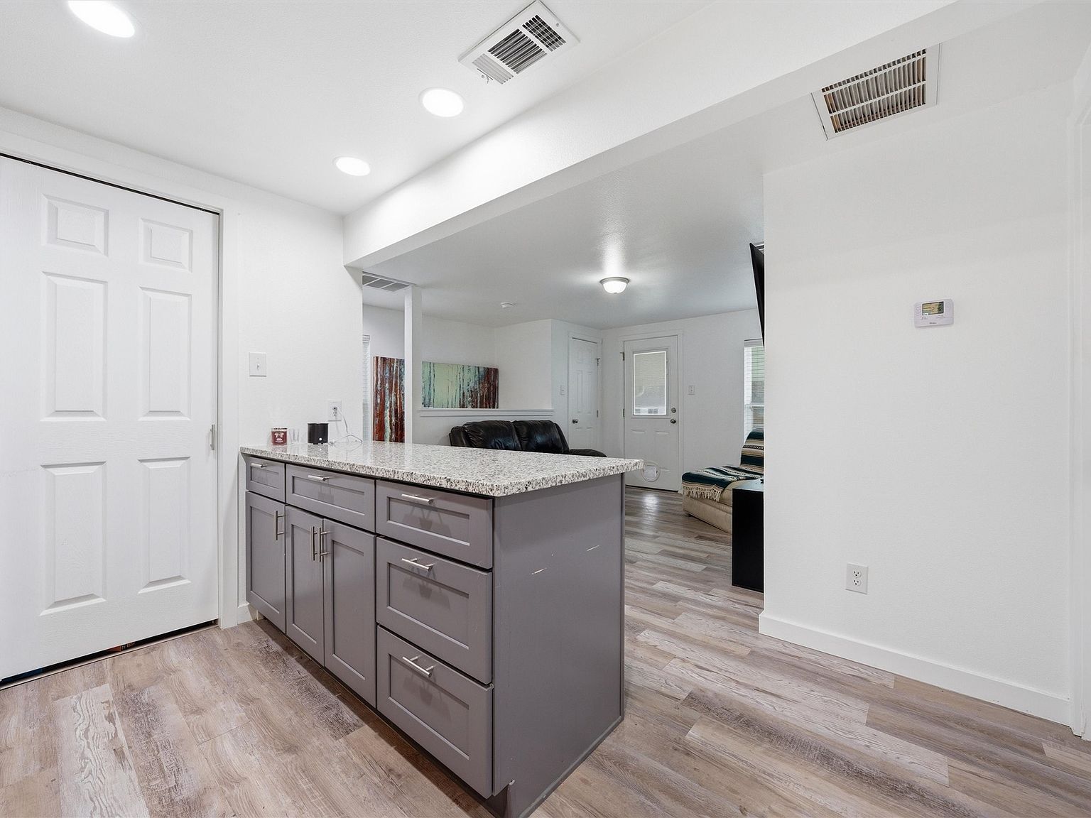 104 N Givins St Hillsboro, TX 76645 | New build